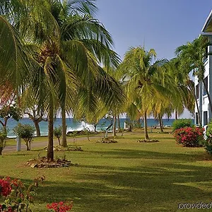 ** Hotel Carib Beach Jamaica